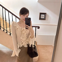 DIGM | 2025秋冬法式优雅荷叶边喇叭袖羊毛针织衫毛衣女A81128