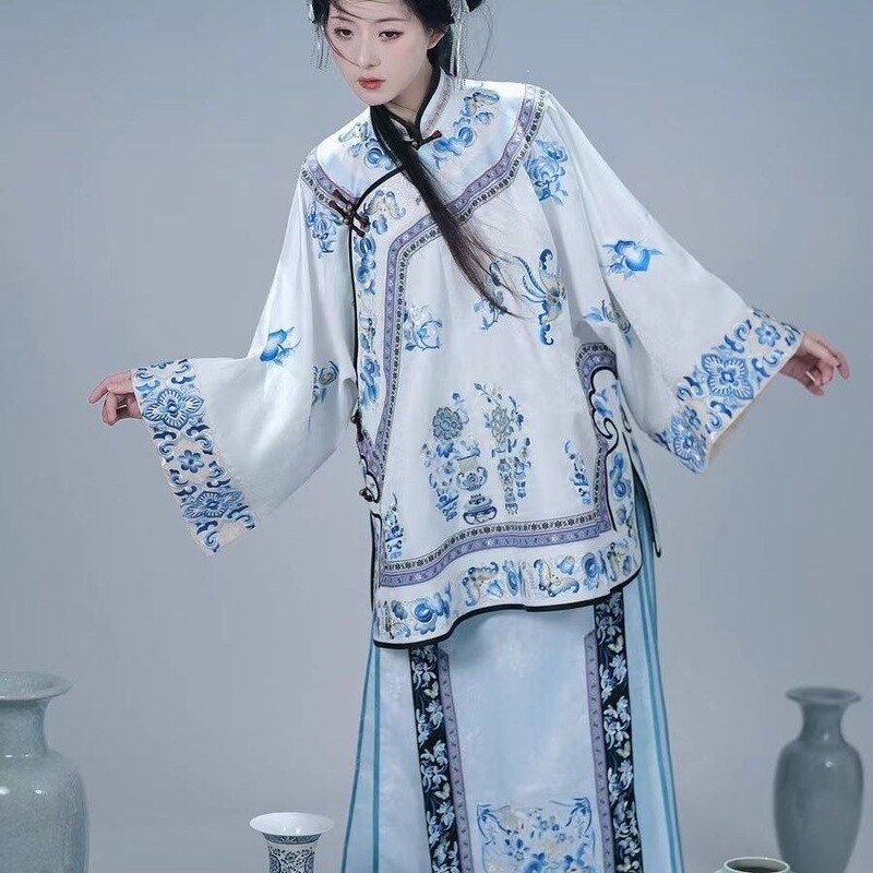 Traditional Hanfu with Blue and White Porcelain Heavy-Duty Print, Chinese Style Late Qing Dynasty Han Women's Outfit, Marquis' Wife's Dress, Mamian Skirt Set
