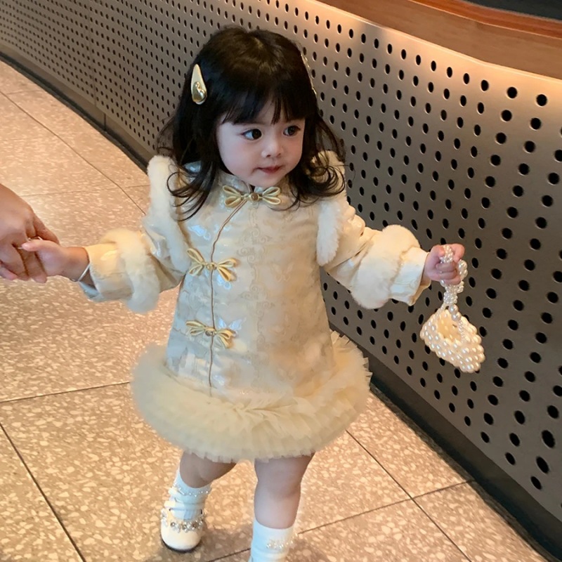 Ropa de Año Nuevo de estilo chino, vestido de princesa de algodón, vestido de espessado, chaqueta de bebé femenina universal image 3