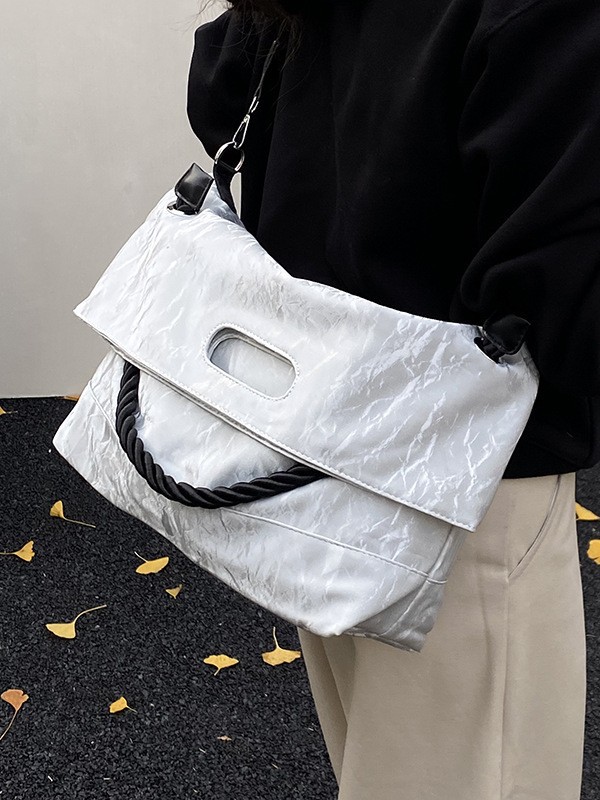 Bolso para mujeres 2026 nueva tendencia de moda de banda ancha mochila de alta capacidad de bolso de cartero universal bolsa de clase