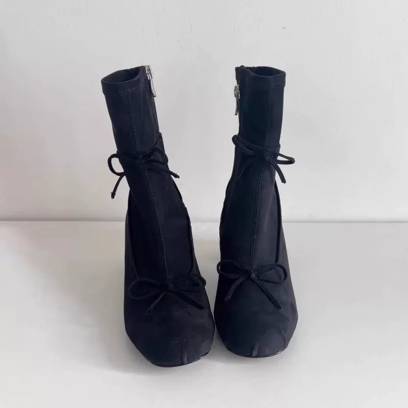 Низкие ботильоны (Martens), эластичная голень с бантом, низкий устойчивый каблук