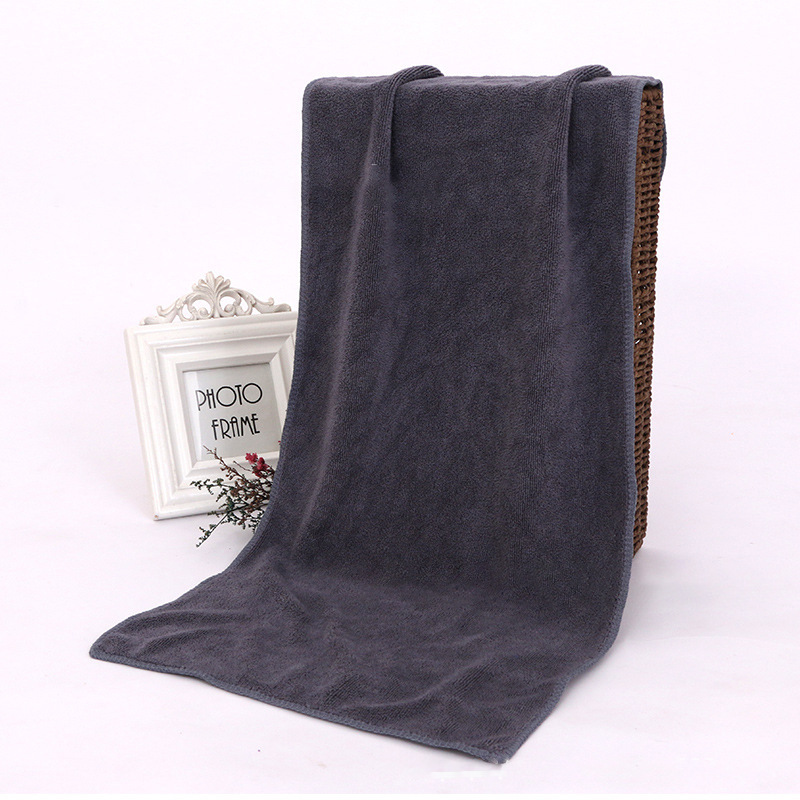 회색 중간 두께.