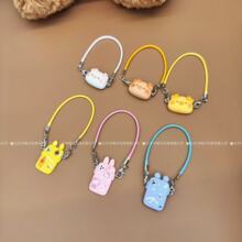 新款dollhouse娃娃屋公仔挂件迷你手机模型卡通迷你小猪挂脖配饰
