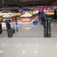 ������ڸ�Ӧ�ź����״��Զ���Ӧ�ŵ���ӭ����ֻ��������Ӧ�Ž�