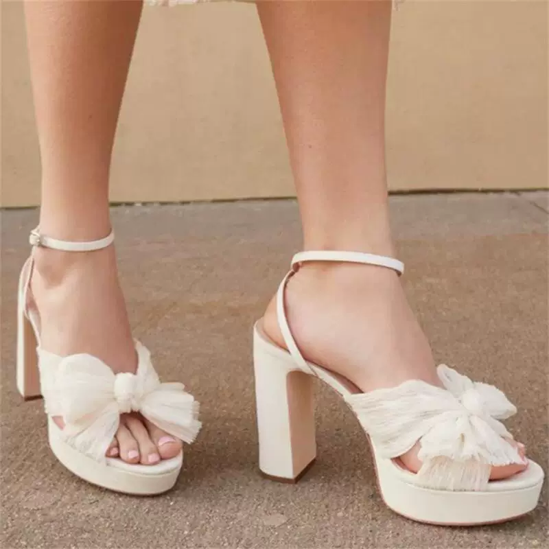 Fashionable shoes with bow, sandals, dress, European style, plus size