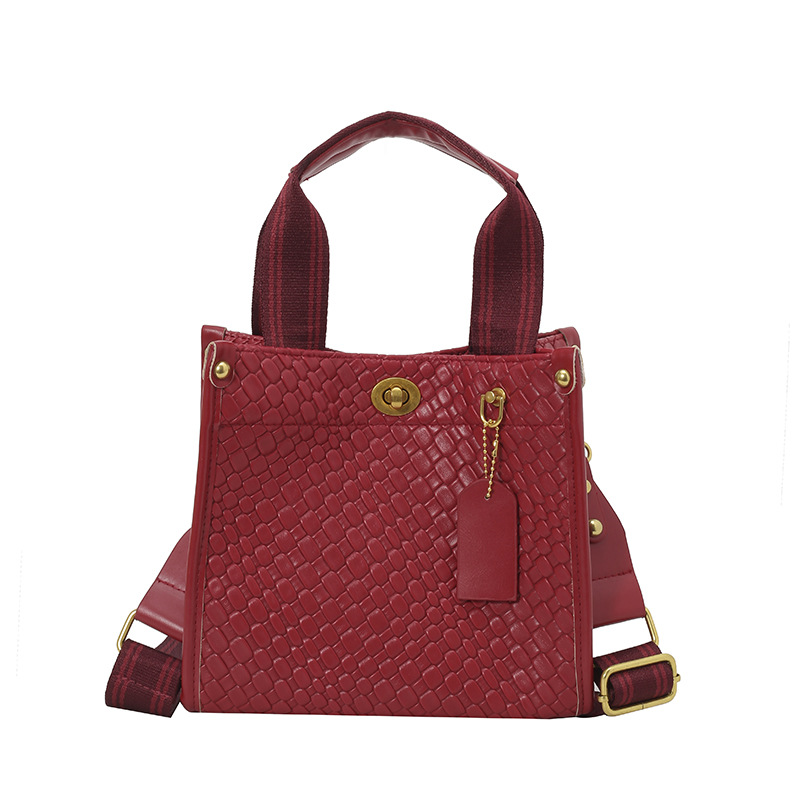 Bolsa de mano de tejido de alta calidad para mujeres 2025 nueva moda transfronteriza de gran capacidad de transporte de hombro mochila
