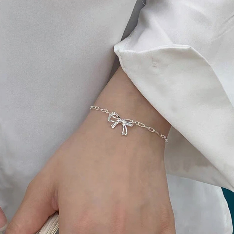 6g Weight Bracelets Classification 925 sterling silver Chain Material 1 Piece Quantity Holiday, Daily Occasion Sterling Silver Material Bow Knot Pattern Women's Gender Casual, Sweet, Simple Style Style Sterling Silver Bow Knot Bracelets 无