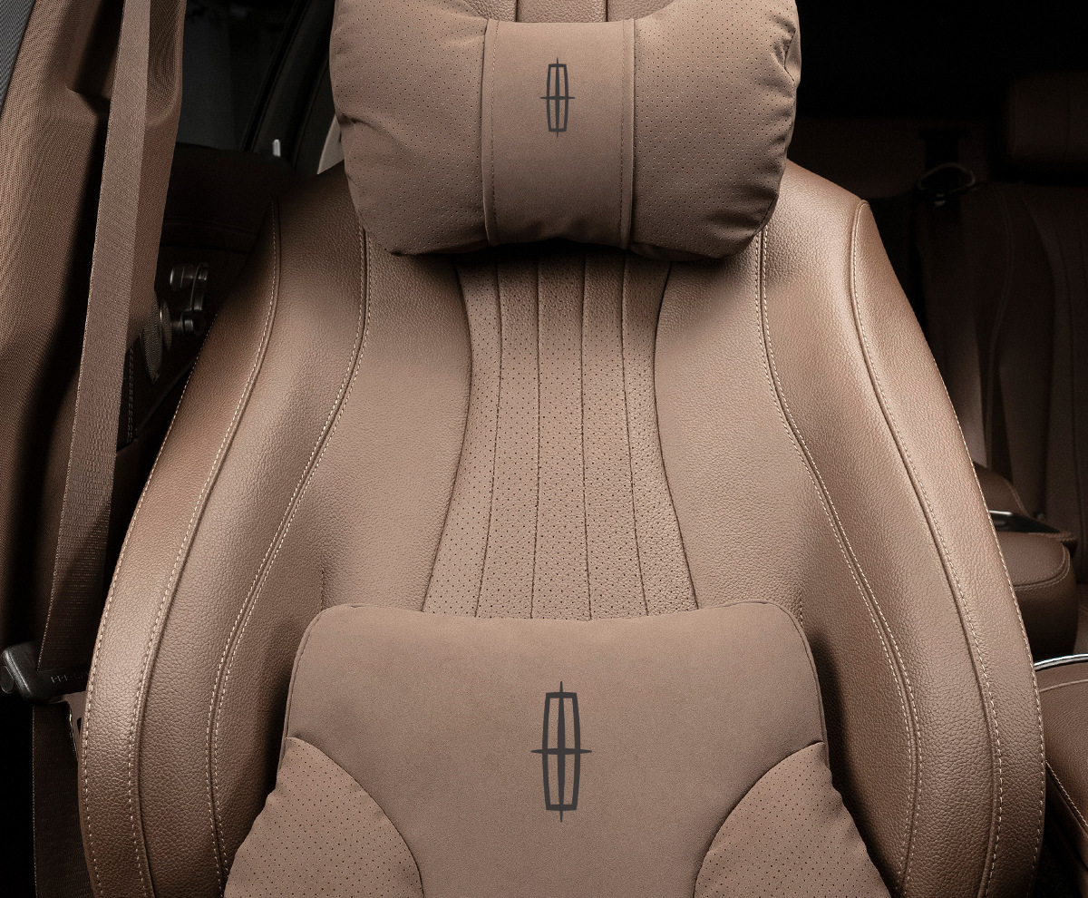 Suitable for Lincoln Headrest and Lumbar Support, Adventurer Mkc, Continental Mkz, Aviator Neck Pillow, Car Cushion, Interior Protective Pillow