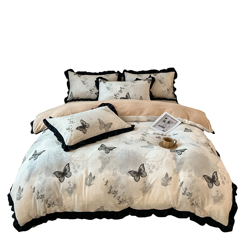 Nordico Francese Vintage Boho Francese Retro Hepburn Inverno Latte Ispesso Set Quattro Pezzi Copripiumino in Pizzo Stile Principessa Velluto Corallo_voghion.com