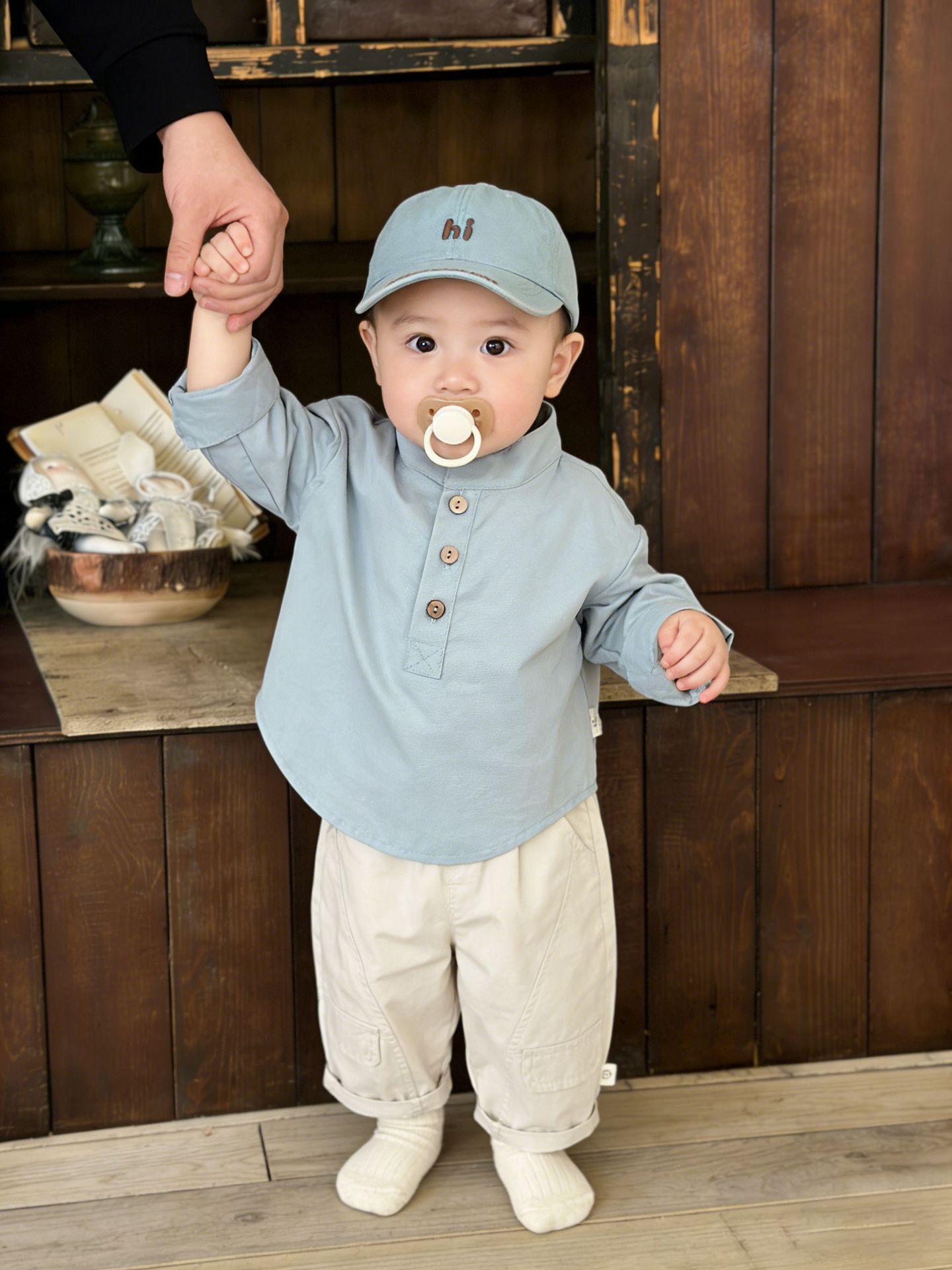 Camisas coreanas de algodón para bebés primavera 2026 nueva ropa infantil primavera y otoño camisa exterior abrigo universal