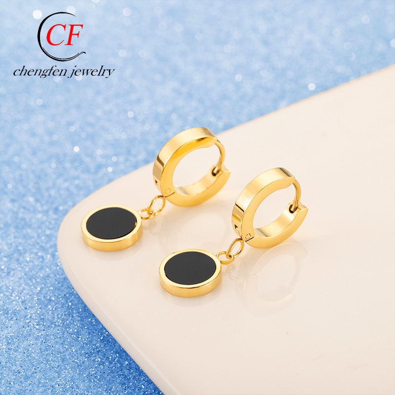 Classic retro earrings