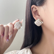 新款小香风几何方块格纹耳钉韩国秋冬绒布耳环潮气质网红耳饰批发