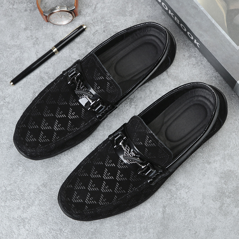 Nuevos zapatos de conducción jóvenes de moda en relieve de piel de vaca de gamuza para hombre zapatos de cuero genuino de una sola capa zapatos de superficie suave de fondo suave para hombre