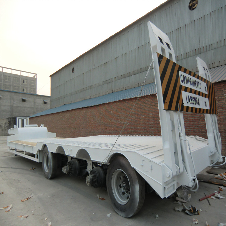 液压爬梯低平板半挂车  爬梯车  梁山半挂车