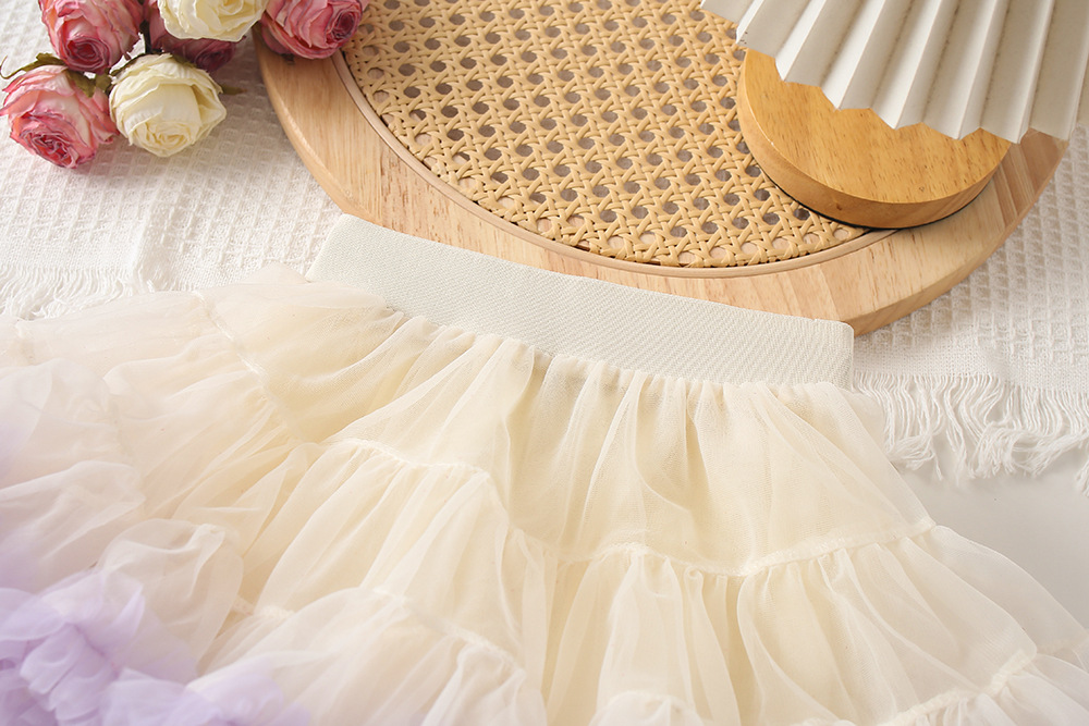 Korean style fashionable with protruding skirt, stylish and colorful gradient cute cover, three-dimensional girls'_voghion.com