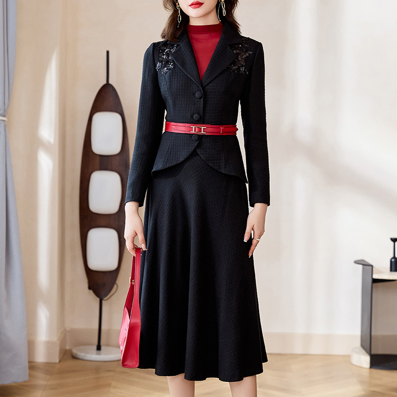 Black autumn set