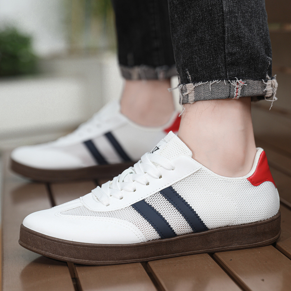 Zapatos de hombre de verano mallas transpirables zapatos de entrenamiento para hombres retrógrados rayas zapatos casuales de moda plana zapatos de skate al por mayor