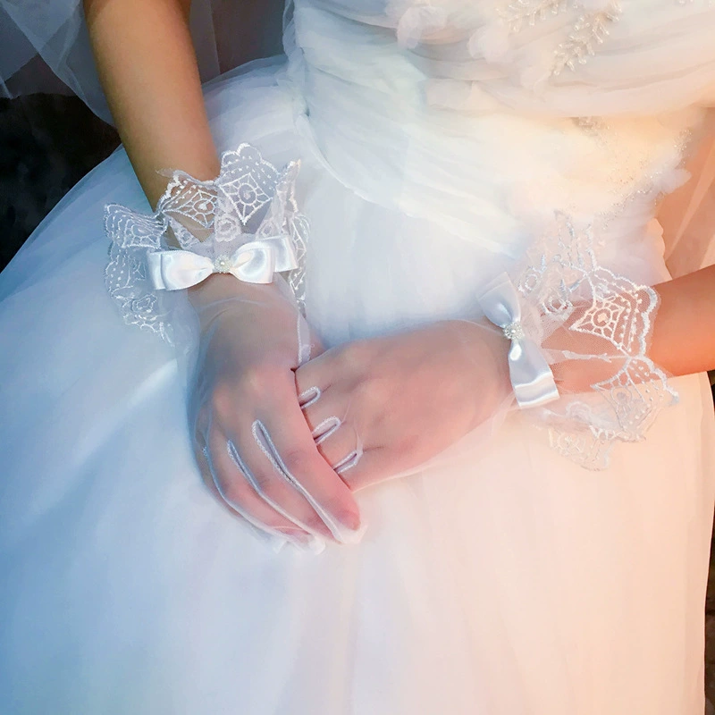 Summer breathable gloves for bride with bow