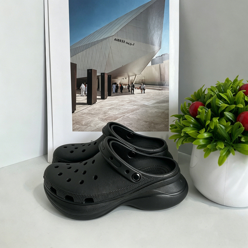 Whale Hole Shoes Summer High-Heeled Non-Slip Thick-Soled Height-Increasing Beach Shoes Wedge Sandals Women's Wholesale