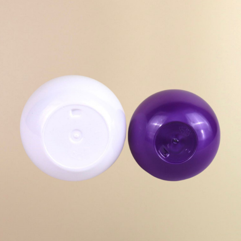 圆球形按压瓶11