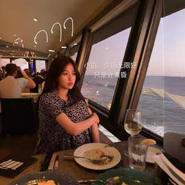 夏季新款雏菊印花连衣裙法式气质中长款桔梗裙