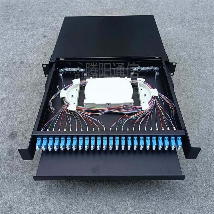 Рамка распределения порта ODF терминальной коробки 48 стекловолокна сердечника рамки распределения 24 вытягивания стекловолокна LC 12 портов