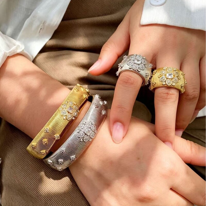 New luxury gold-plated 18K gold ring and bracelet for women, vintage brushed fashion versatile open bracelet