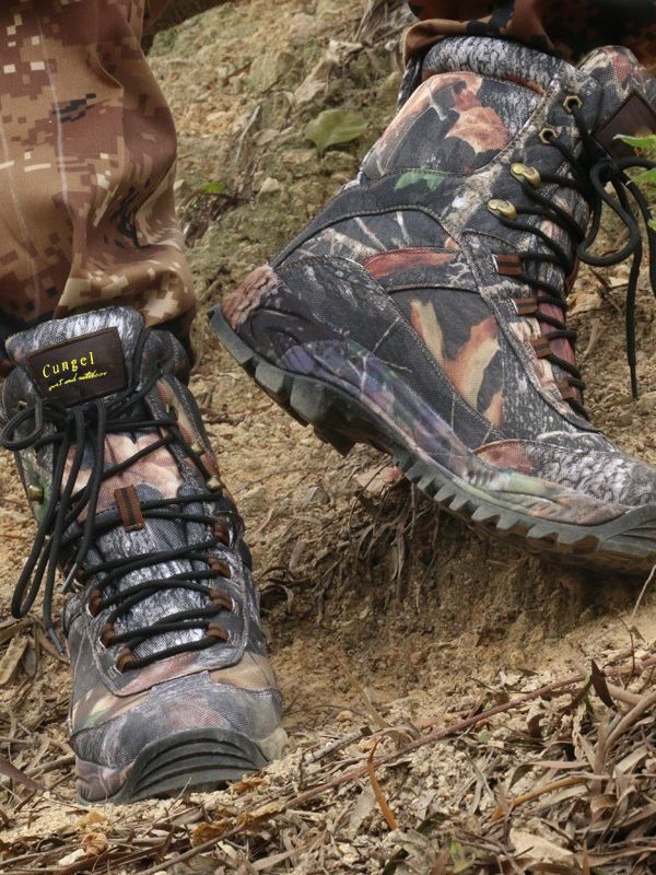 Fábrica de botas de combate al aire libre de otoño y invierno, botas tácticas altas y altas, botas de arena para hombres y mujeres
