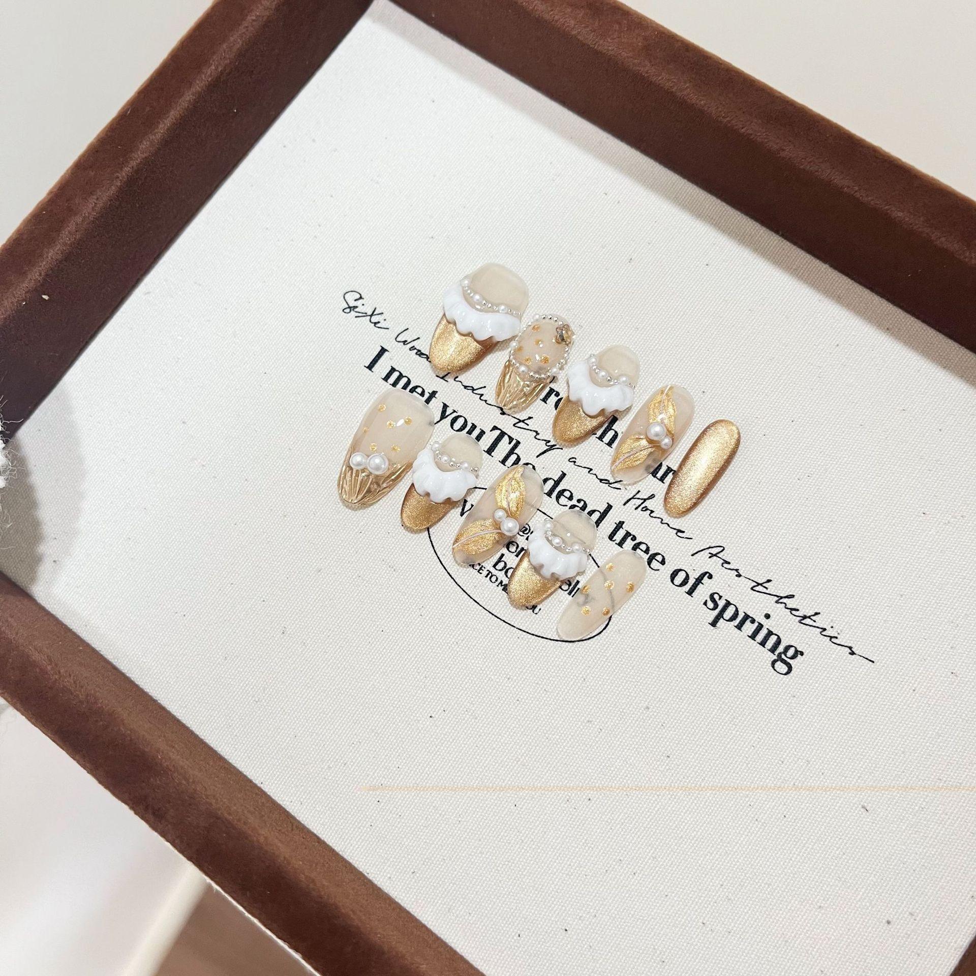 O1CN010y32zd1dE1cuCspzq_!!2215852973703-0-cib.jpg?x-oss-process=image/format,webp