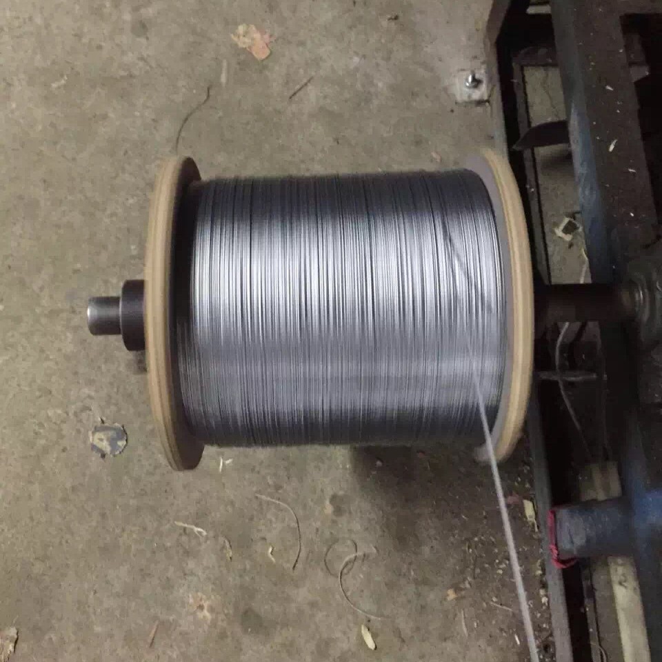 厂家供应1.5镀塑绳钢结构专用镀塑绳钢结构批发