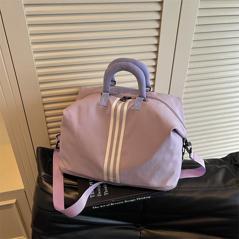 Große Reisetasche mit Schultergurt, wasserdicht