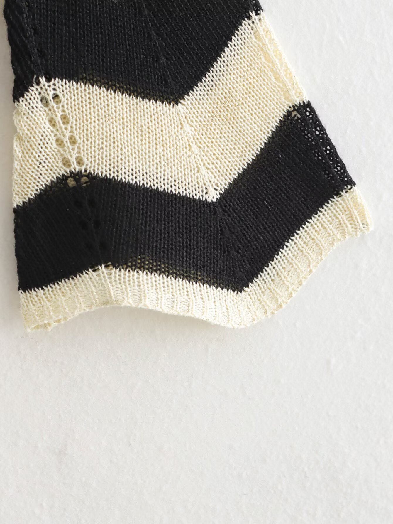 Ropa de mujer 2024 otoño e invierno nueva moda temperamento ondulado encaje hasta falda larga_voghion.com