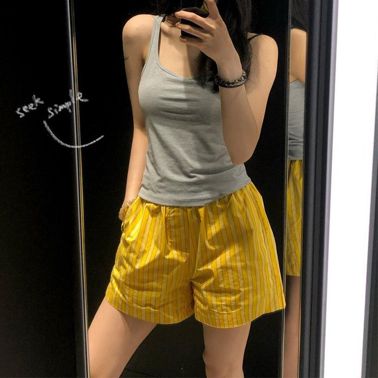 Fresh and Youthful Yellow Striped Shorts for Women, New Summer Style, Loose High-Waisted Versatile Sports Casual Wide-Leg Pants Fresh and Youthful Yellow Striped Shorts for Women, New Summer Style, Loose High-Waisted Versatile Sports Casual Wide-Leg Pants