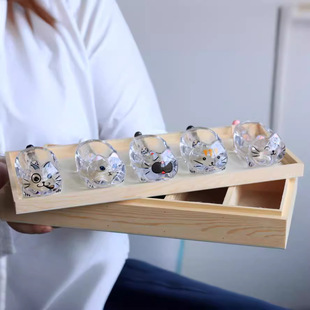 ؈��ˮ�������{ζպ�ϵ����ⷬ���u�ʹ׵�����С�Ե��ӿ�����