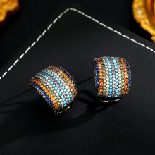 925银重工彩色微镶锆石耳扣简约几何形C形圈耳环女批发2024新款