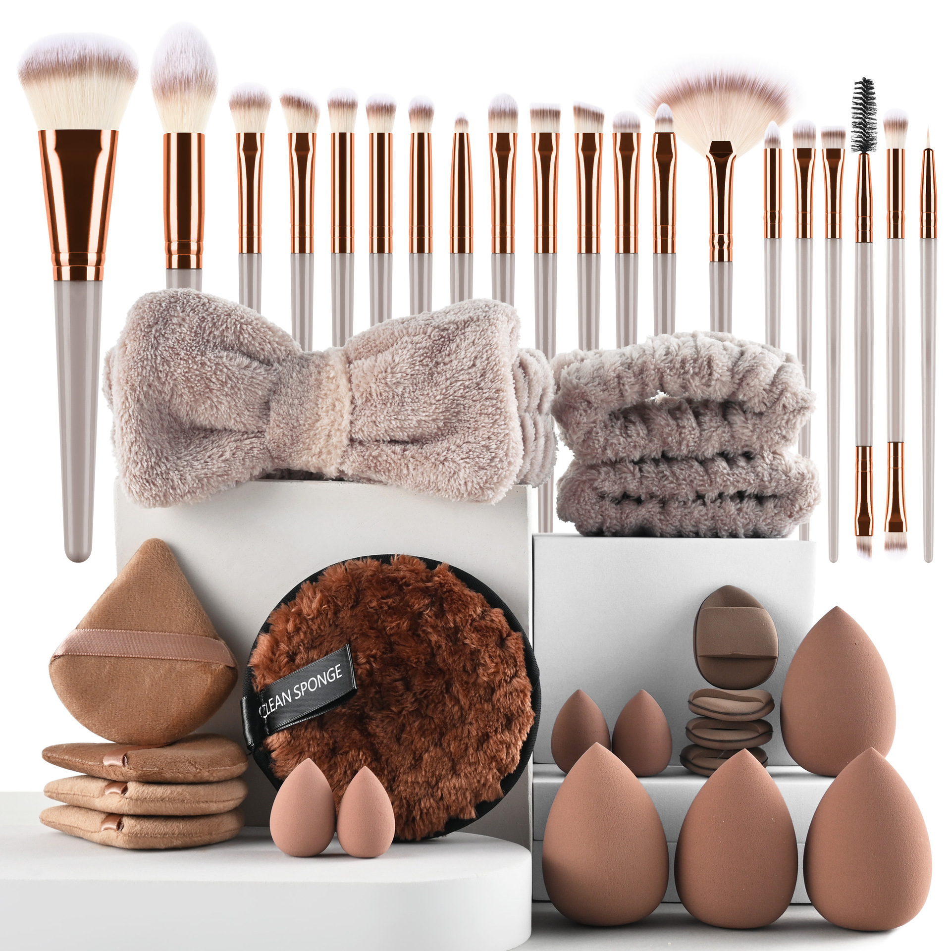 40pc set de herramientas de maquillaje de belleza de venta en caliente transfronteriza, un conjunto completo de 46 pinceles, una gran combinación de lavado de cara, maquillaje en polvo