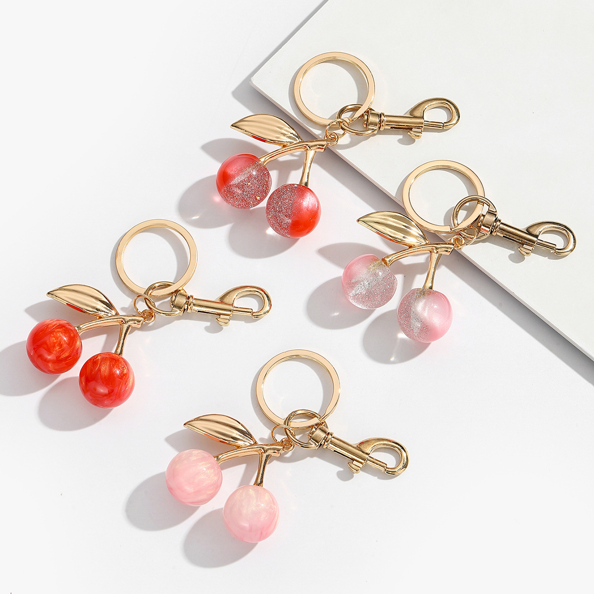 34g Weight Keychain Classification 1 Piece Quantity Daily Occasion Resin Material Cherry Pattern Unisex Gender Cute Style Cute Cherry Resin Unisex Keychain 1