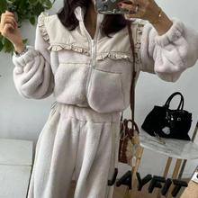 韩国东大门女装高货冬季新荷叶边休闲毛绒上衣+休闲裤