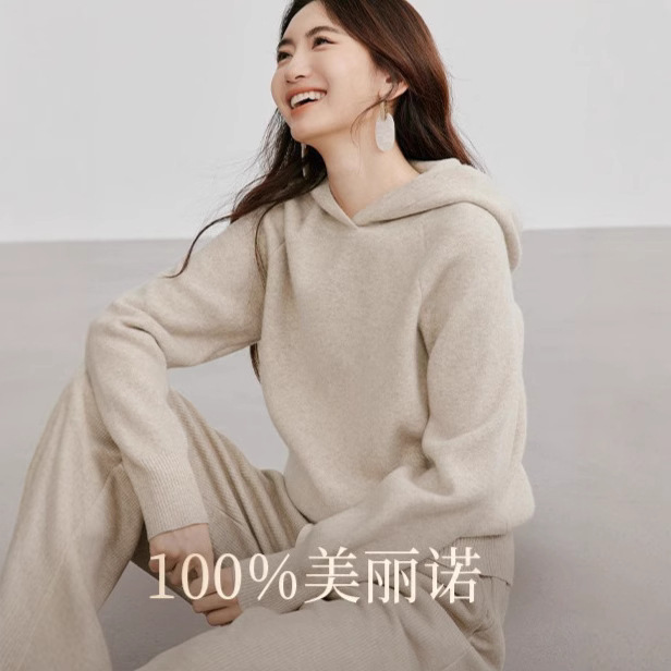 2026 New Style Women's Wool Knit Sweater with Hooded Collar, Casual and Stylish Top