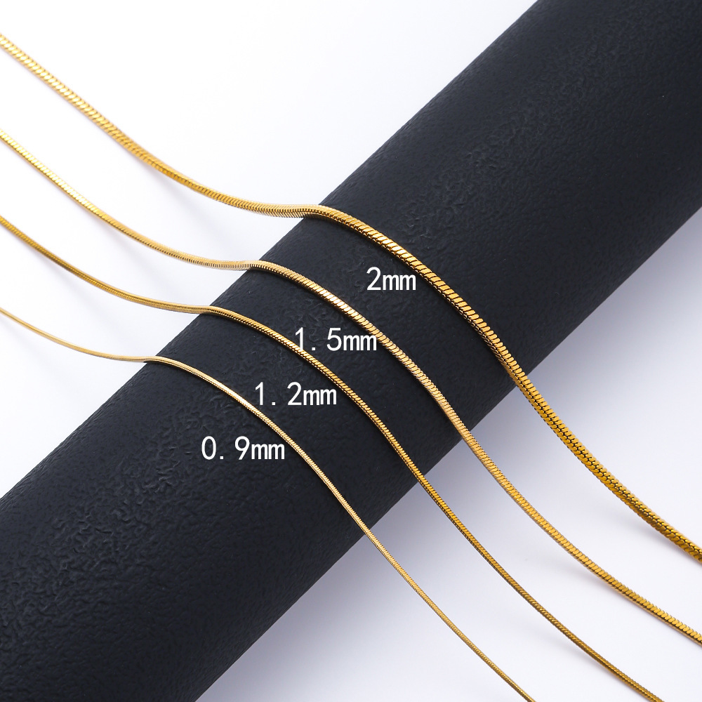 Minimalist Snake Necklace Stainless Steel Jewellery For Unisex_voghion.com