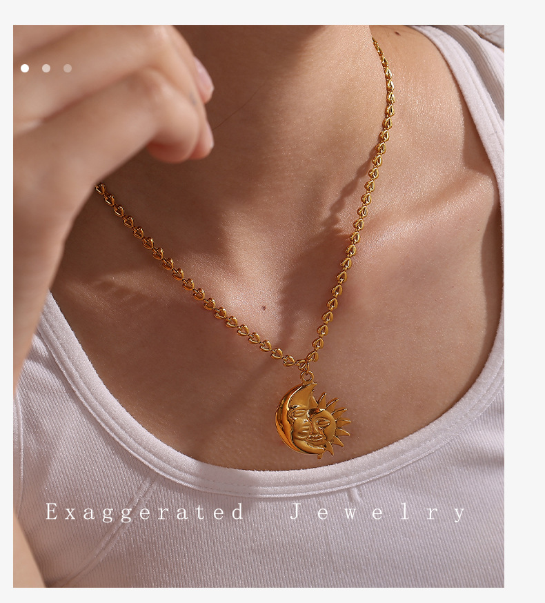 Sun, Star Pattern 1 Piece 304 Stainless Steel PVD Coated Real Gold Plated Sun Star Polished Pendant