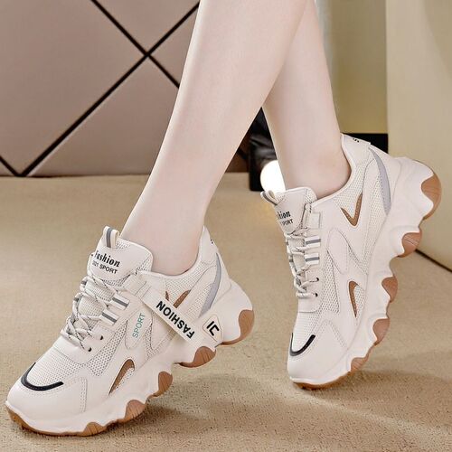 Old Father Shoes Women's INS Trend 2025 Spring New Thick Sole Height White Shoes Leisure Breathable Women's Sports Shoes