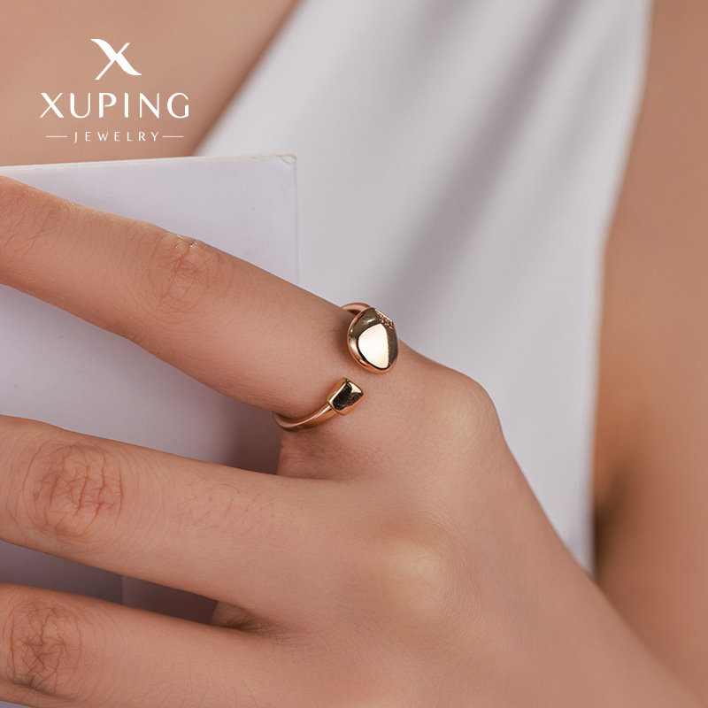 El nuevo anillo de moda de Xuping, anillo de apertura femenino, personalidad ajustable, diseño de nicho, anillo de dedo de comida simple y versátil