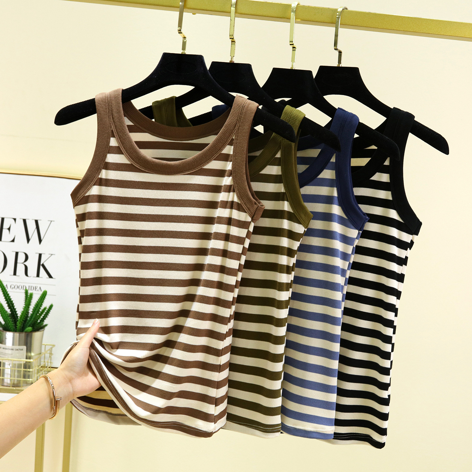 Retro colorful striped edge round neck vest summer New threaded Cotton Fashion bottoming shirt slim slimming top