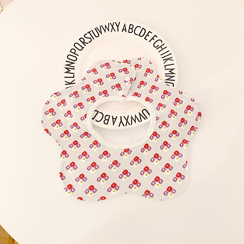 Bebé recién nacido otoño e invierno nuevo estilo flor saliva toalla algodón bebé impermeable escupir babero 360 grados rotación