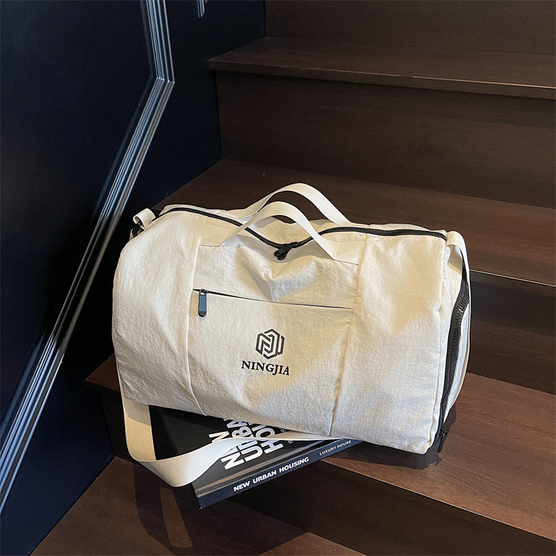Fashion Trend Fitness Bag 2025 Niche Design Dry and Wet Separation Yoga Swimming Bag Large Capacity Travel Bag Wholesale