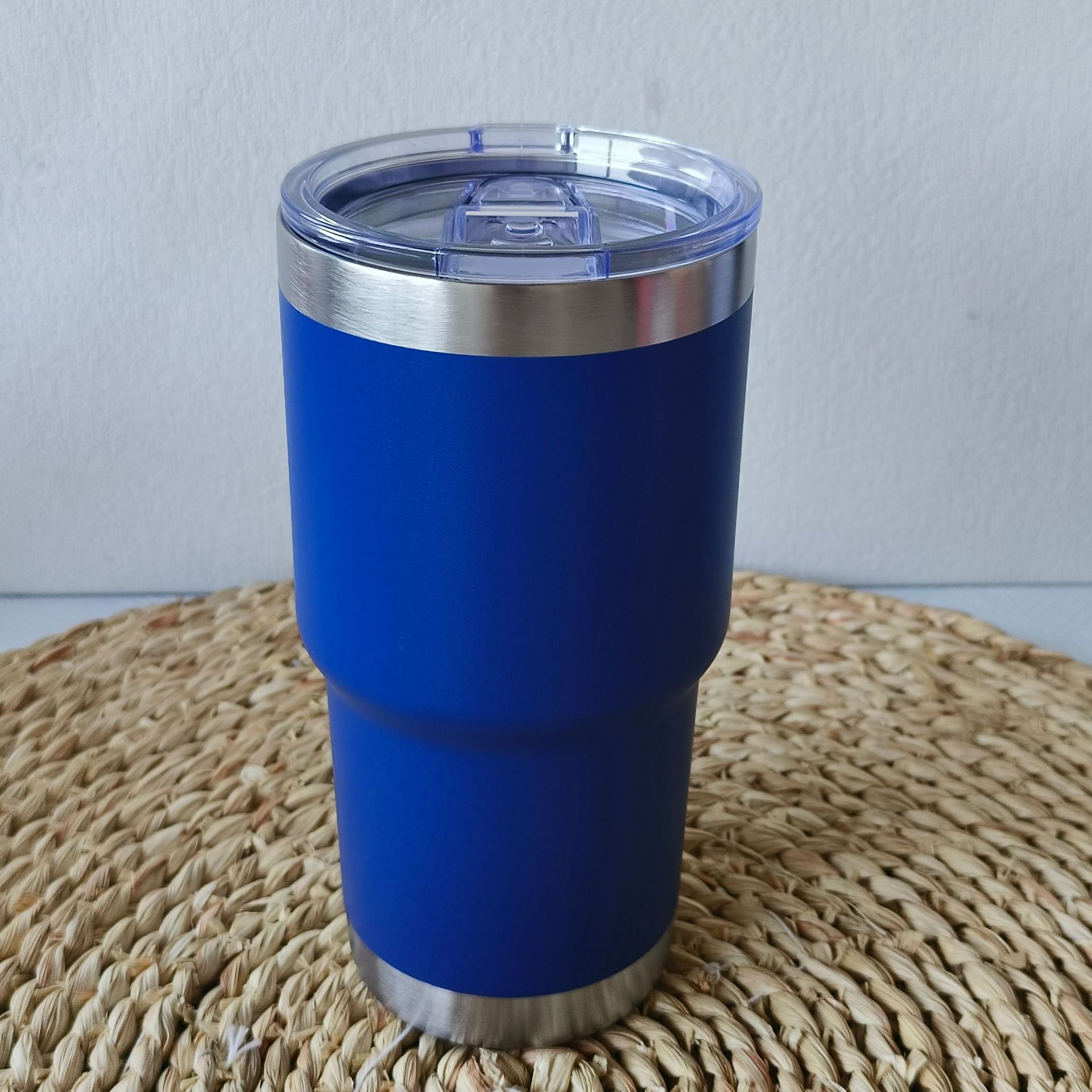 20oz tazas de automóviles de inyección 304 acero inoxidable doble aislamiento térmico para automóviles tazas de hielo tazas de cerveza botellas de aislamiento térmico