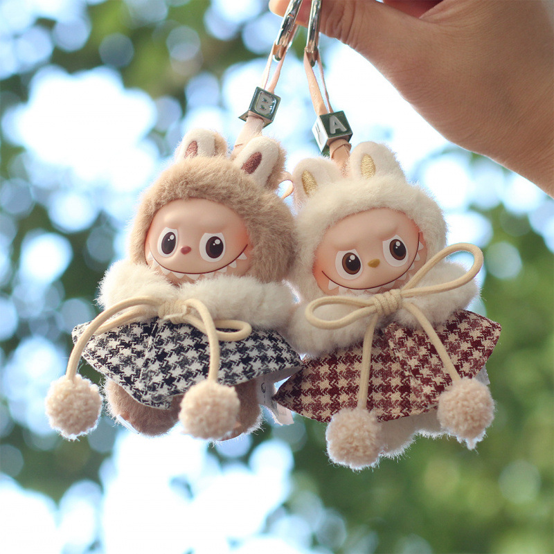 Clothes Only] 4Th Generation Mini Version of La Bubu Doll Clothes Vinyl Pendant Blind Box Clothes Plaid Cloak Bottom Password