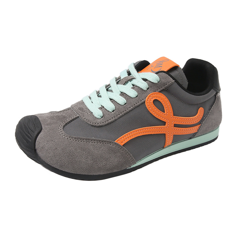 2025 otoño nuevo estilo retro marrón casual zapatos planos de moda zapatos de color combinado Agan zapatos deportivos de entrenamiento alemán