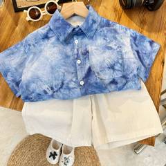 2024 new summer boys' shirts, trendy children's starry sky blue solid color short-sleeved handsome baby casual beach tops